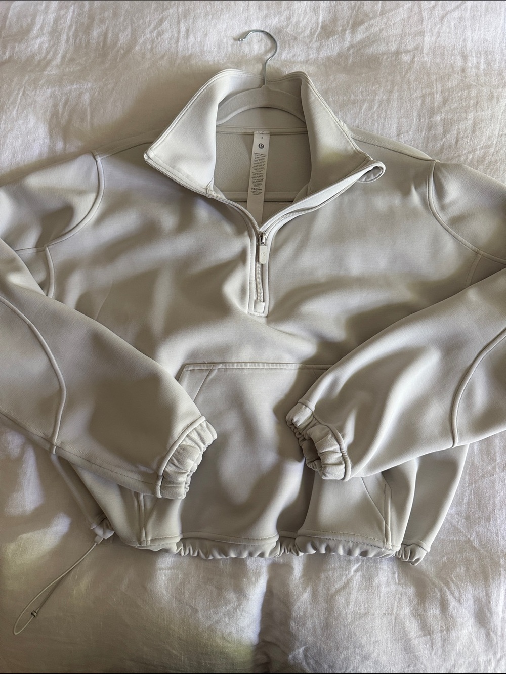 Lululemon 3/4 zip cinched waist pullover